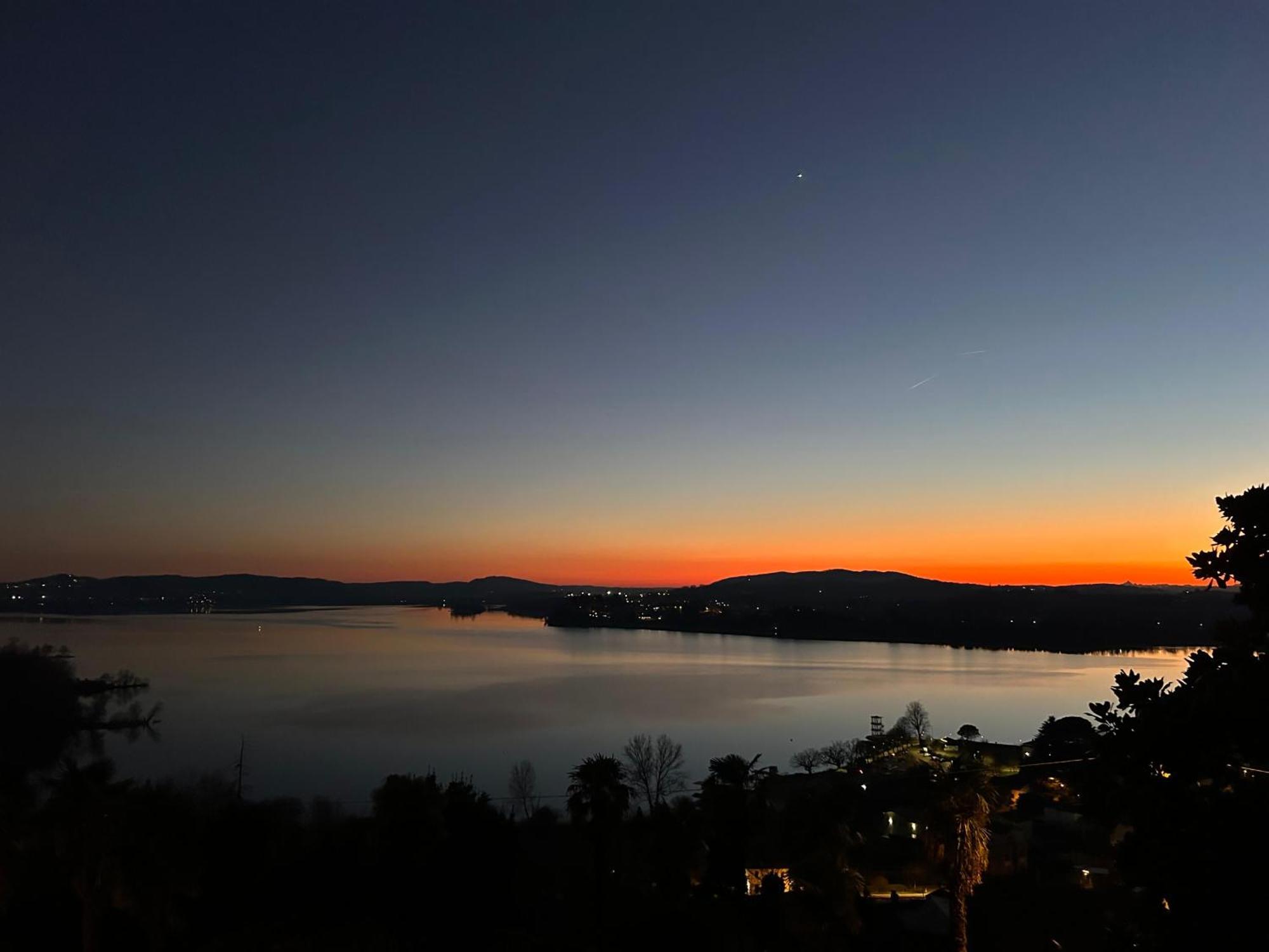 Terrazza Mirabella Διαμέρισμα Gavirate Εξωτερικό φωτογραφία